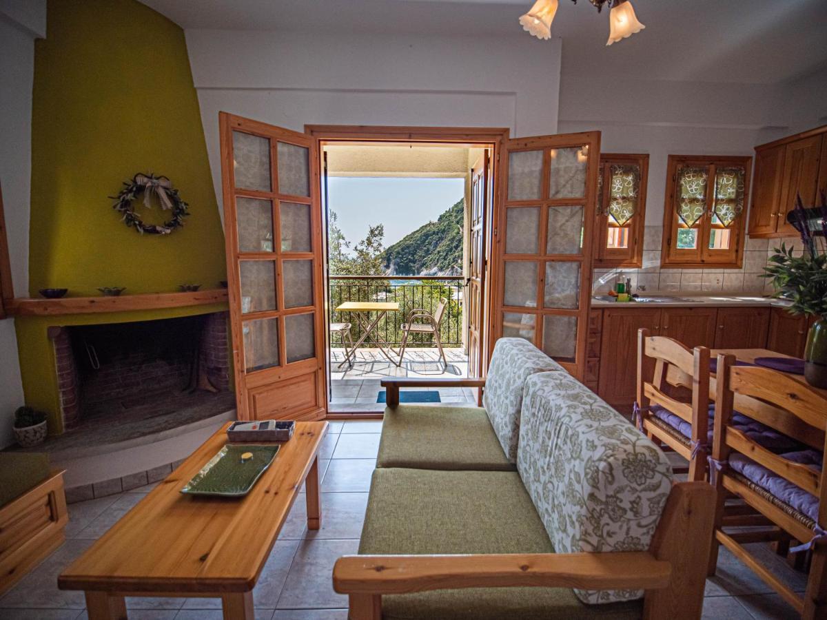 Olive House In Damouchari With A Sea View - Delicious Houses Экстерьер фото